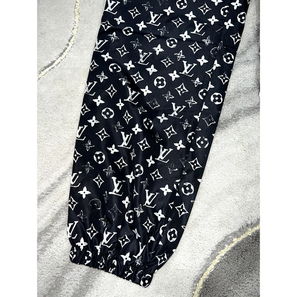Louis Vuitton Stencil Effect Black White Monogram Logo Jogging Jogger Pants 40 - Picture 6 of 12
